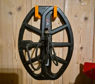 Wandhalter für Metalldetektor Spulen