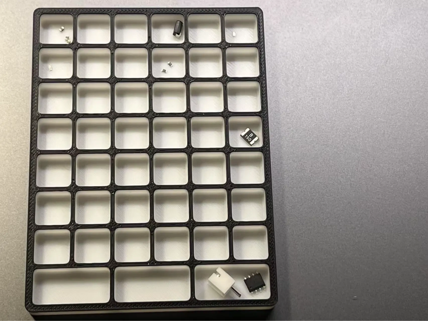 Component Tray Soldering PCB Tool SMD Component Tray by 阿笨 - MakerWorld