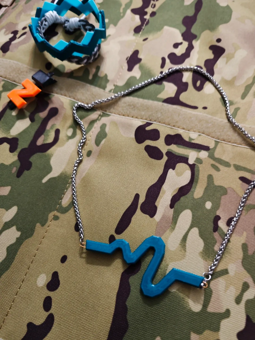 アクセサリー zzz Amazon.com: UTIEHD Zenless Zone Zero Acrylic Keychain Set