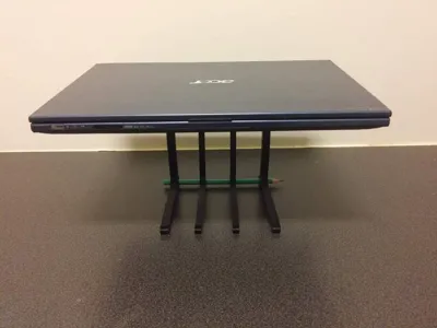 Laptop Stand - Minimal Material