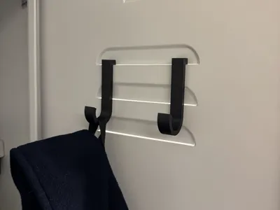Spin Locker Door Vent Hook