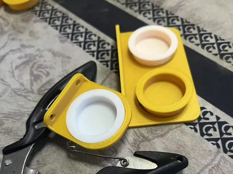 爬宠物喂食器