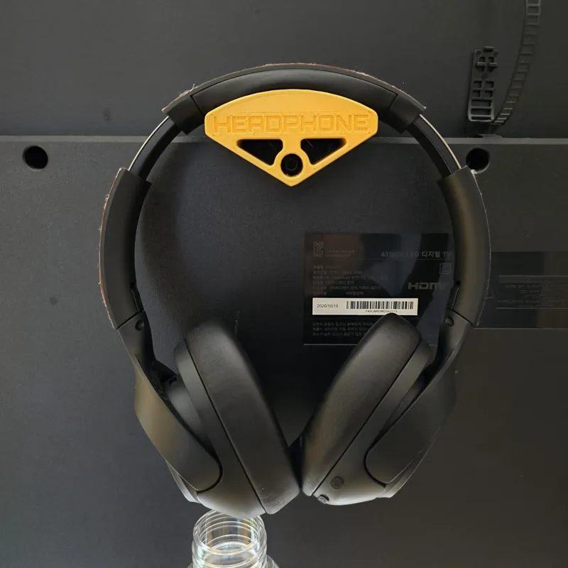Polaroid TV headphone mount