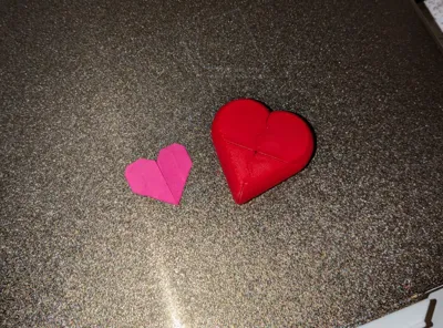 Valantines Secret Spinning Cute Heart