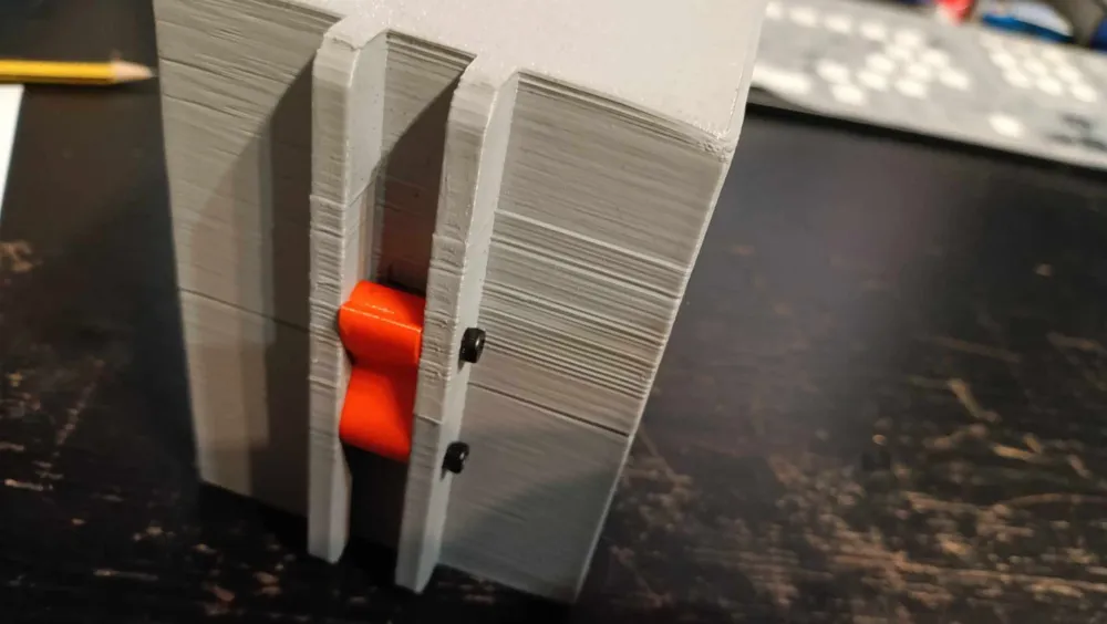 Compact Case for Label Maker Cartridges by J.Wandas - MakerWorld