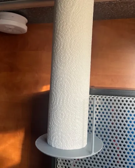Papierrollenhalter für die Heckgarage im Wohnmobil