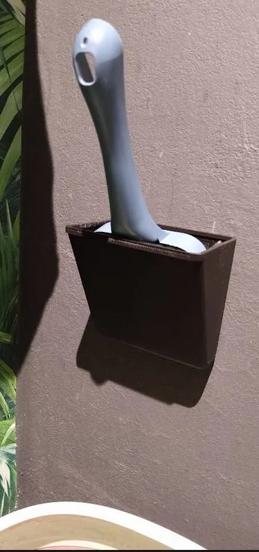 Litterbox scoop holder