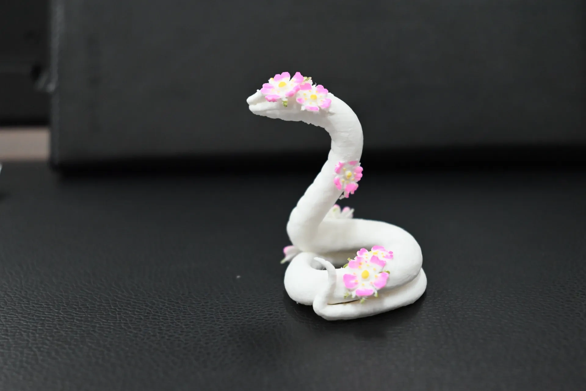Peach Blossom Snake by Pinksh MakerWorld: Download Free 3D Models
