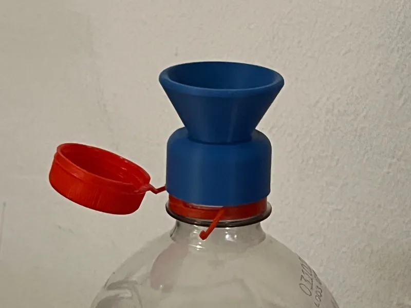 Bottle cap for PETG EU Germany with funnel