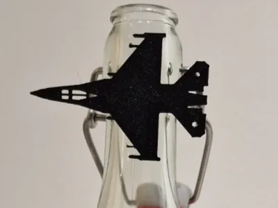 Fighter jet bottle clips