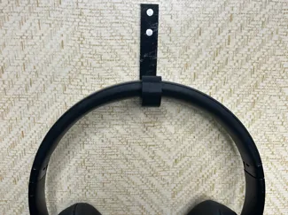Beats Studio 3 wall mount