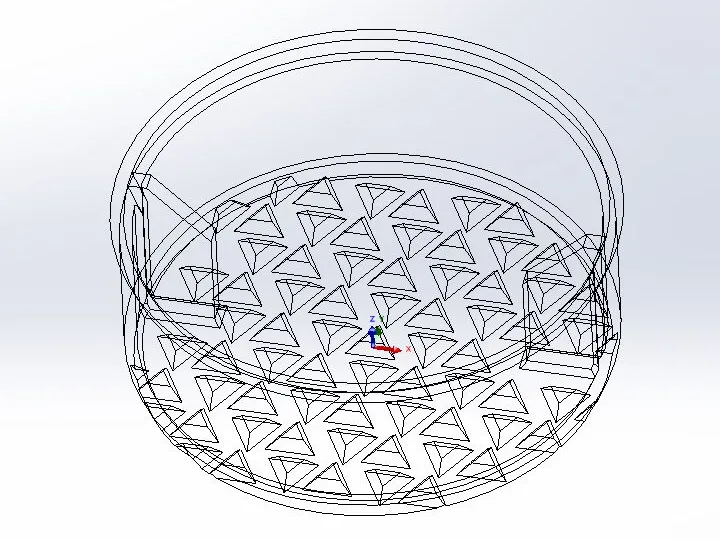 Strainer with triangles