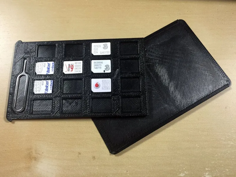 Ultra-slim nano sim carrier