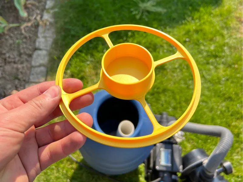 Tool for Pool Sand Filter Filling and Centering