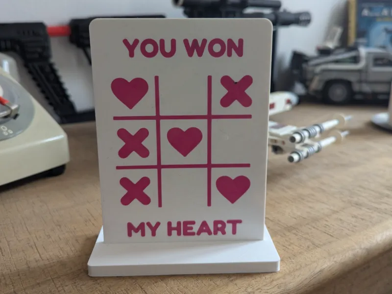 Valentine's day sign tic tac toe