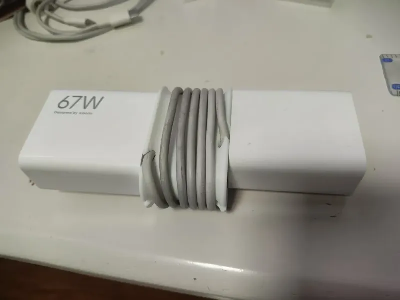 充电器数据线一体收纳-小米手机