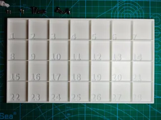 带数字的螺丝零件托盘