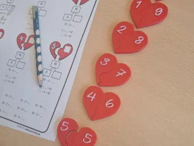 Seeds 10 - broken hearts - love hearts