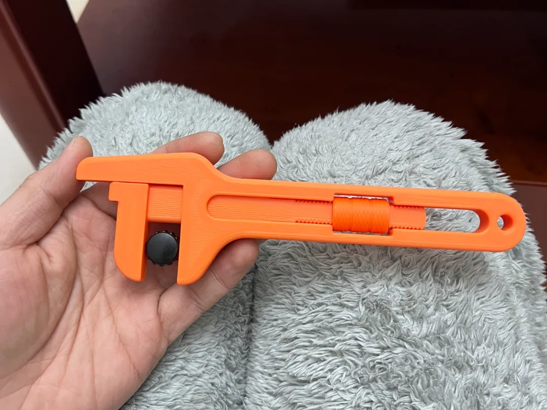 精致的大力扳手(玩具)