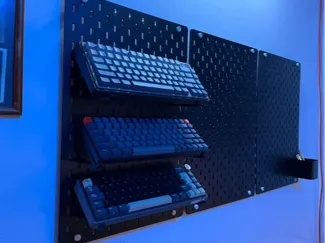 Keyboard wall hanger