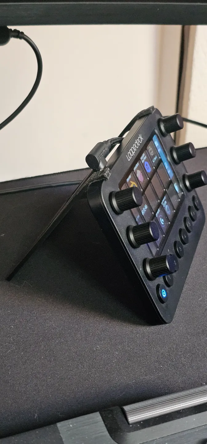 Loupedeck Live Taller Stand By Psycho MakerWorld loupedeck-live-taller-stand-by-psycho-makerworld