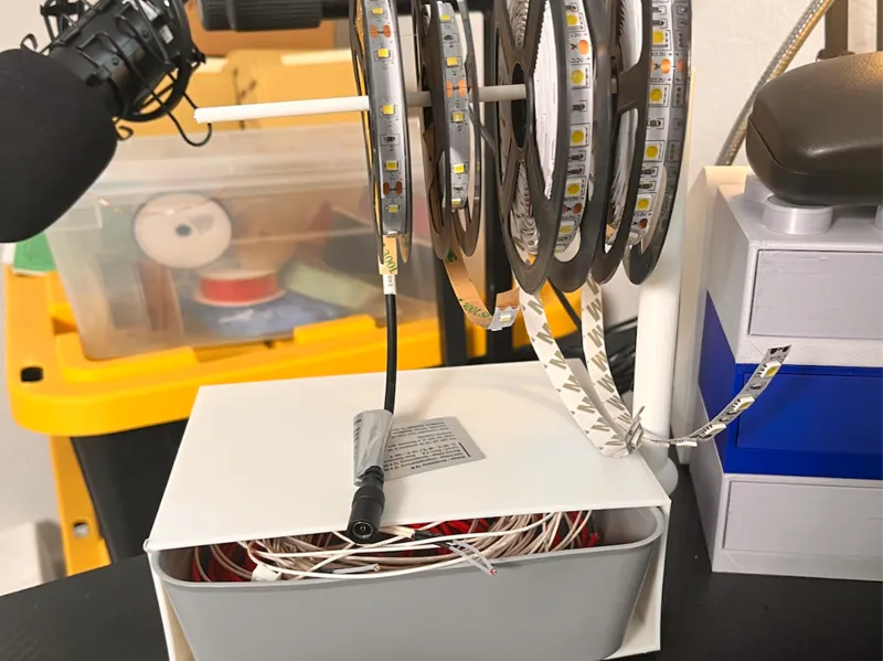 wire and led storage