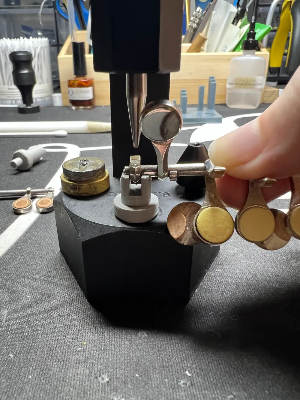 Pin Block Dig Daitle Piccolo Pin Block Anvils - JLS Pin Block by Flute Doc - MakerWorld
