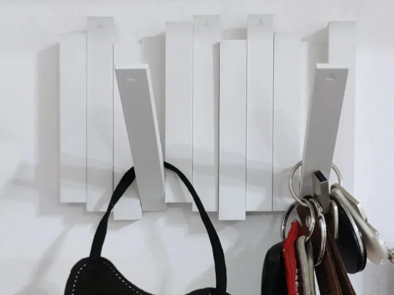 Wall mounted keys hook*