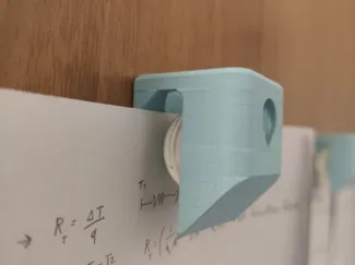 gravity papaer holder 