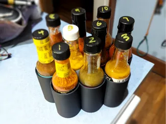 Hot Sauce Holder - Hot Ones S23