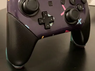 Nintendo Pro Invisible Stand / Holder (Controller)