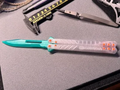 Butterfly Knife (No hardware needed, all pins included, gluing for extra strength)