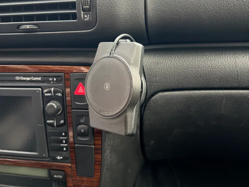 MagSafe Phone Holder for Passat 3BG, Golf 4, Bora 