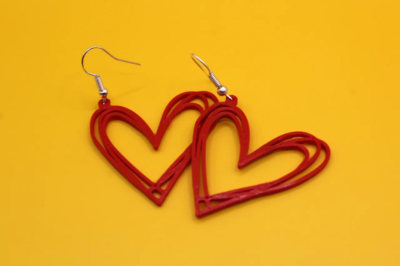 Sketched heart earrings view 3