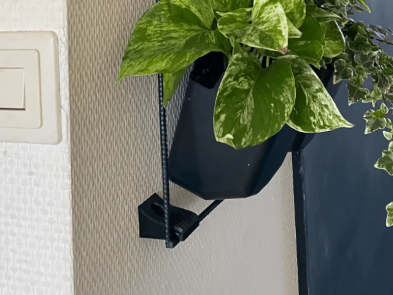 Dynamic Vertical Garden Component