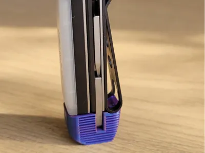 Keyport flare escape tool cap