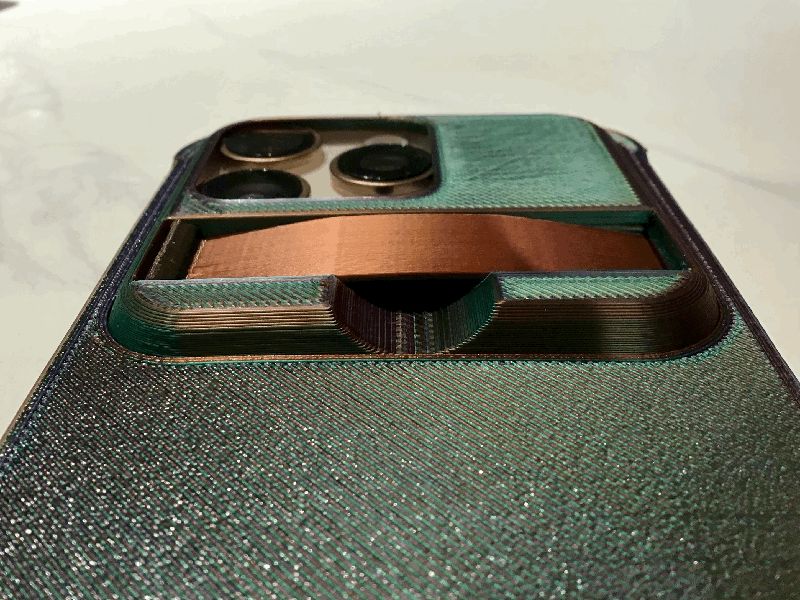 Iphone 16 pro case with stand