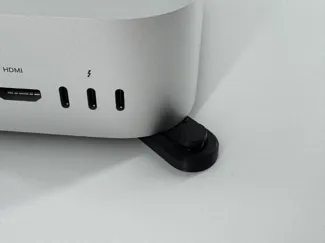 Mac mini m4 power button