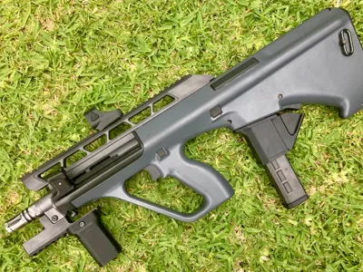 Mag adapter for Lehui AUG - DUMMY, NON FUNCTIONING
