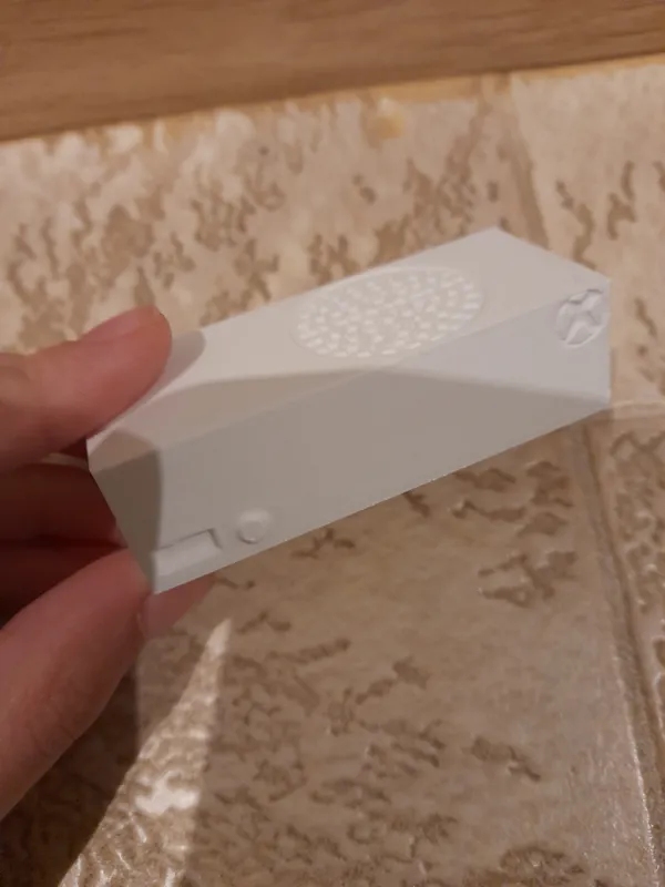 Xbox series S (Tiny model)