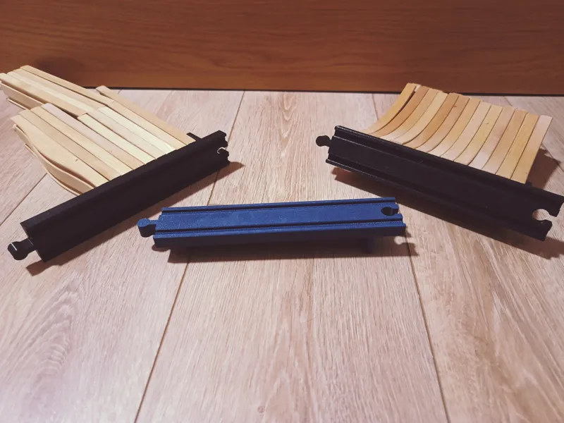 Train track stack and bridge 2 in 1 
