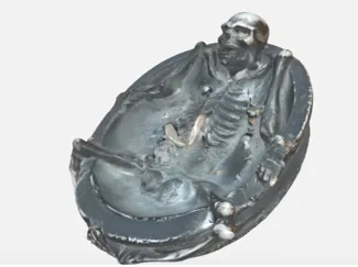 Skeleton ashtray