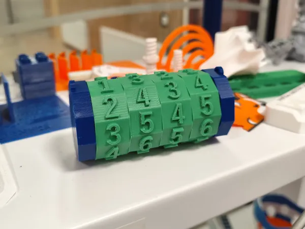 https://makerworld.bblmw.com/makerworld/model/DSM00000001067894/design/2025-02-03_51f8332723167.jpg