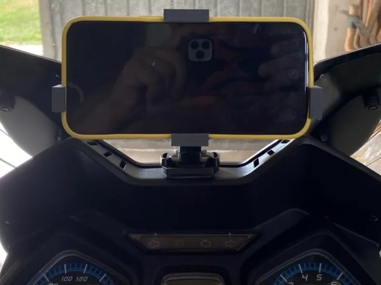 Porta cellulare per scooter iphone14 pro max
