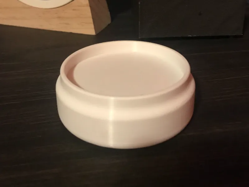 Coaster with Lip