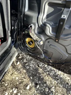 Aftermarket speaker mounting plates for p2 Volvos