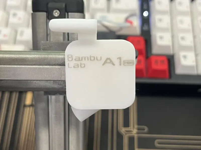A1mini 无线充电器 铭牌