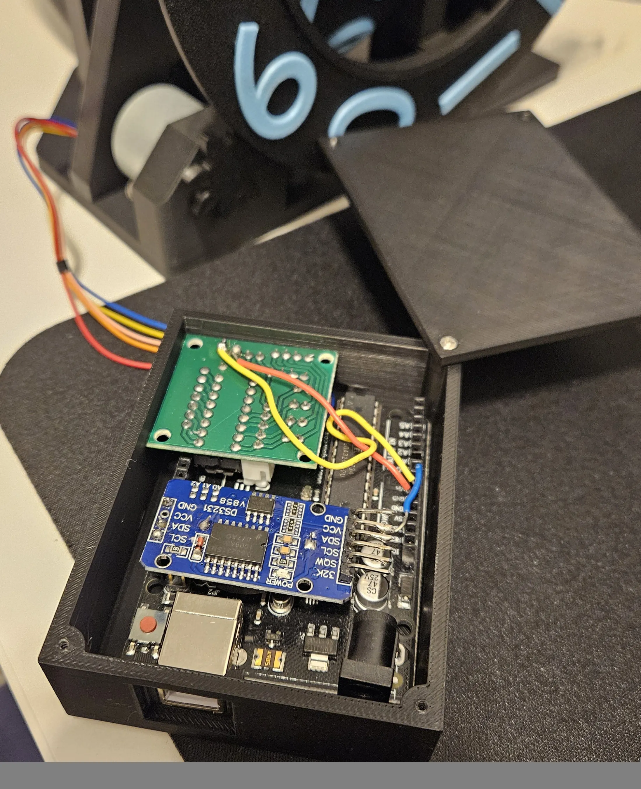 External Rtc With Box Triaxial Numechron Clock Box for Arduino UNO and RTC - Free 3D Print ...