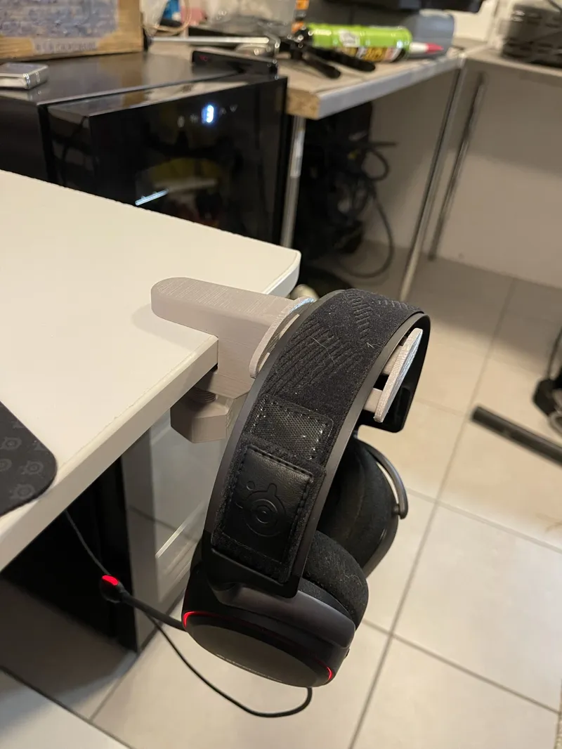 Headphone holder for desk.