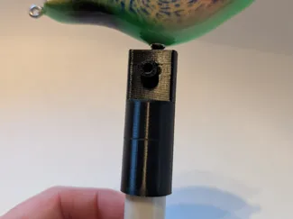 Clamp for airbrushing